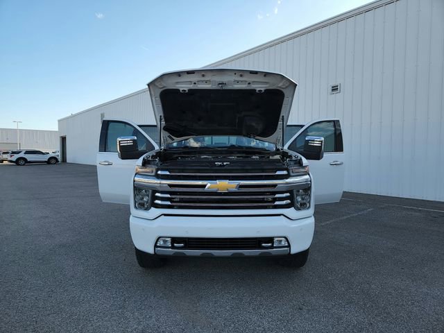 Used 2022 Chevrolet Silverado 2500 High Country w/ Technology Package image 26