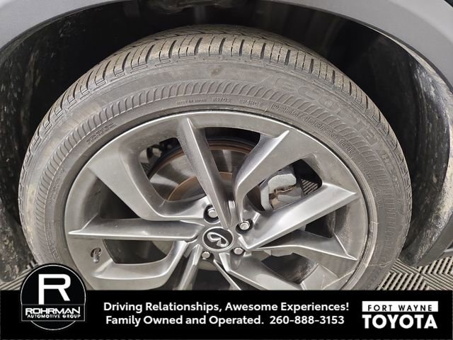Used 2019 INFINITI QX50 Essential w/ Sensory Package image 12