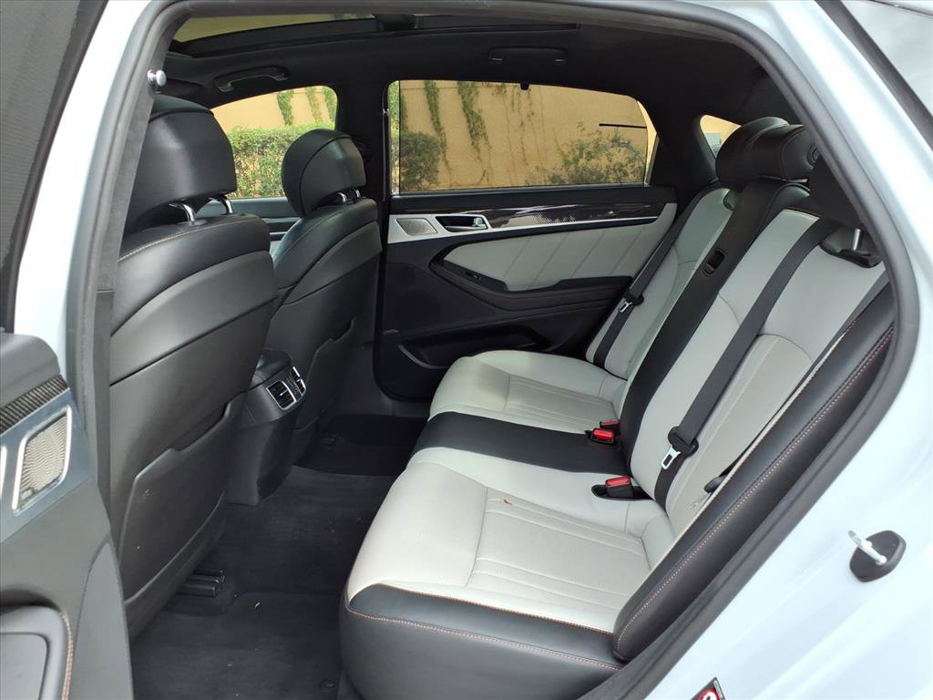 Used 2019 Genesis G80 3.3T Sport image 17