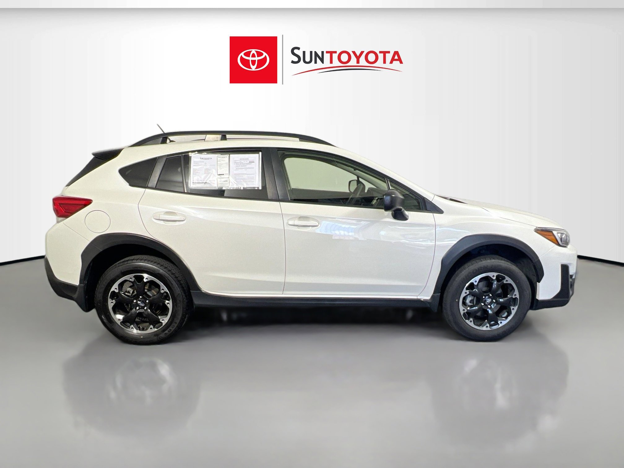 Used 2023 Subaru Crosstrek 2.0i AWD/4WD image 2