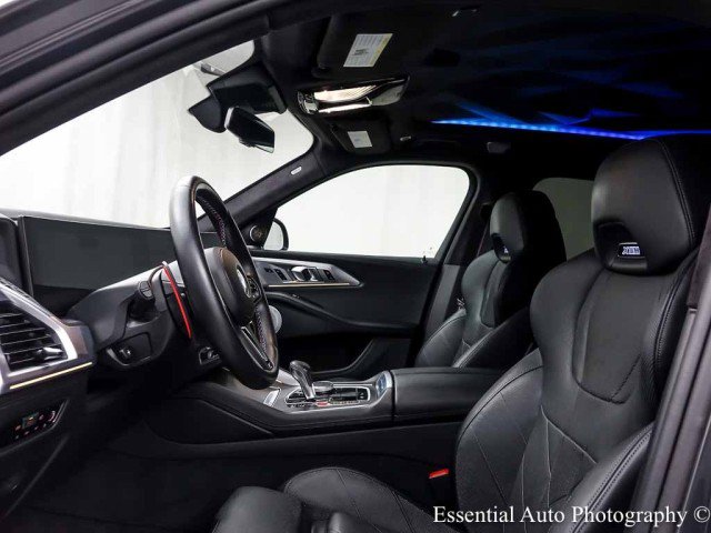 Used 2023 BMW XM AWD/4WD image 12