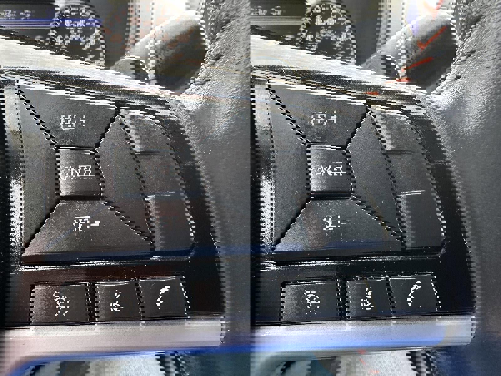 Used 2024 Nissan Altima 2.5 SR image 21