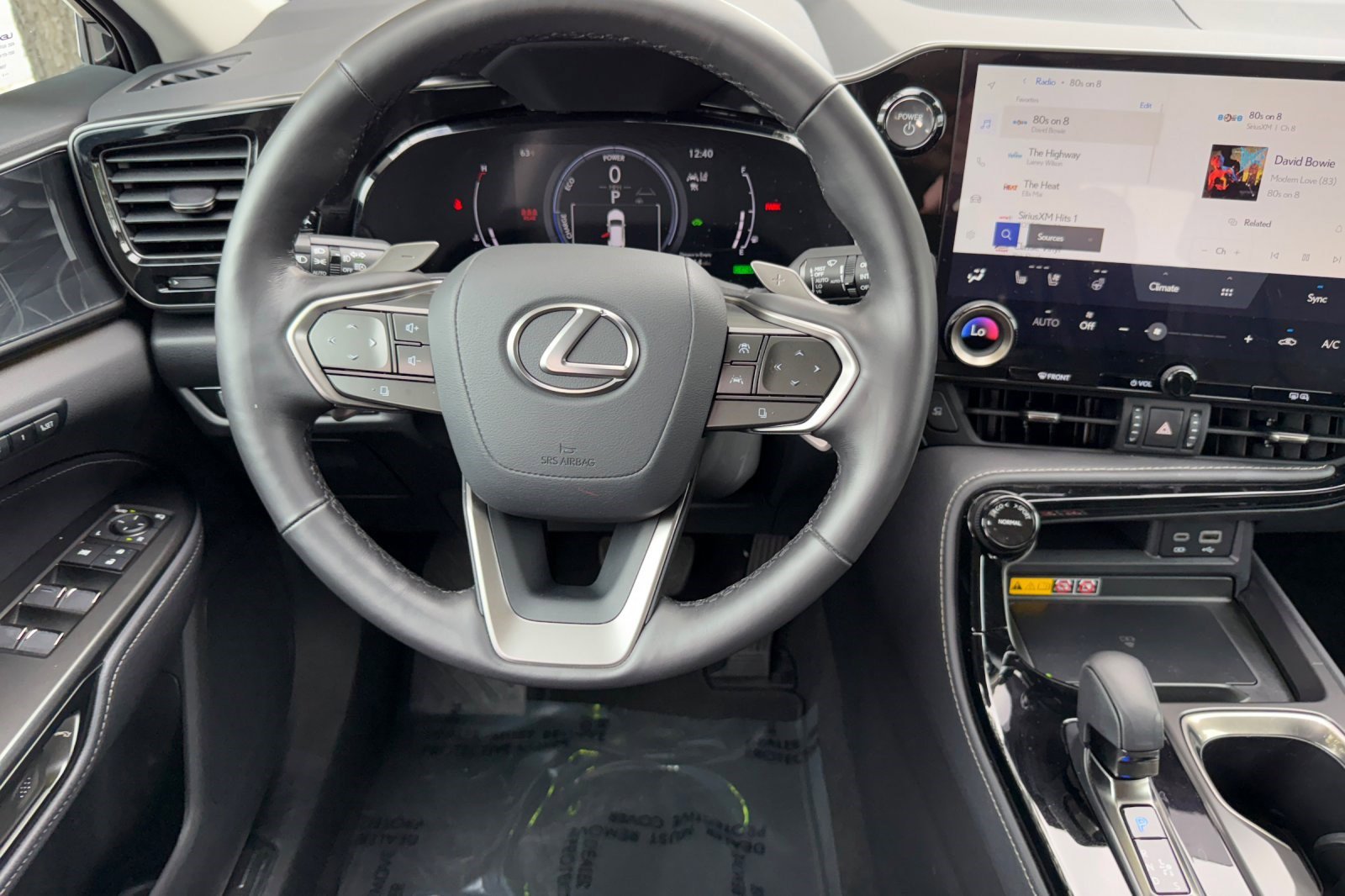 Used 2025 Lexus NX 350h AWD w/ Premium Package image 18