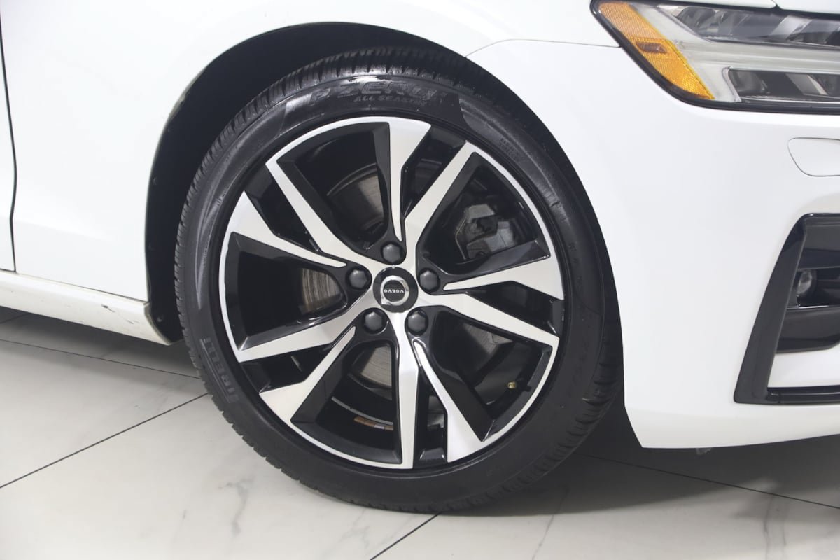 Used 2024 Volvo S60 B5 Core w/ Climate Package FWD image 17
