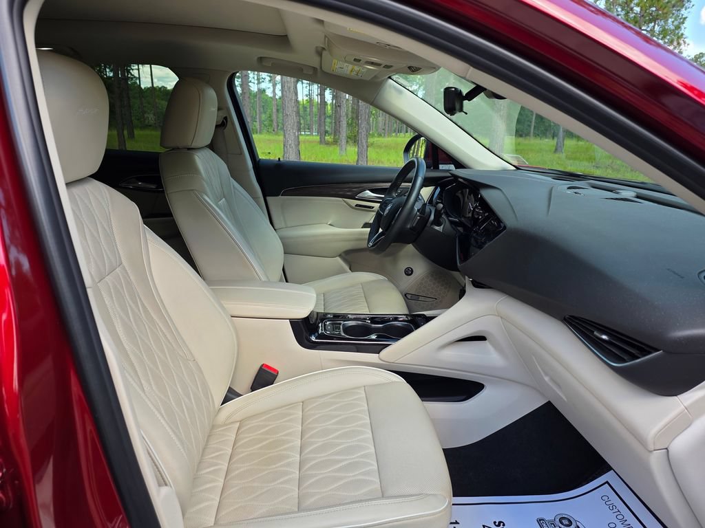 Used 2023 Buick Envision Avenir FWD image 27