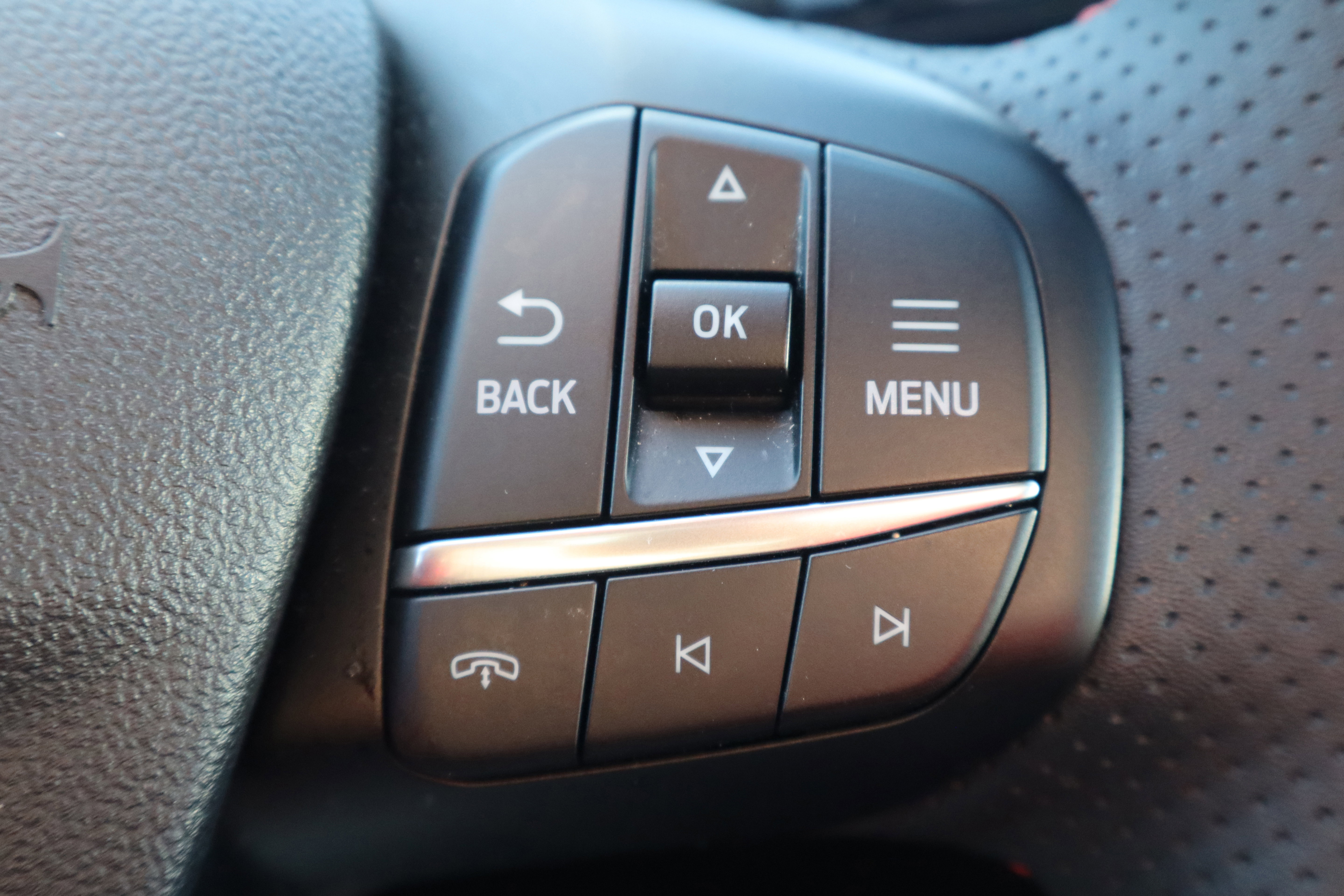 Used 2023 Ford Escape ST-Line Select w/ Tech Pack #2 image 17