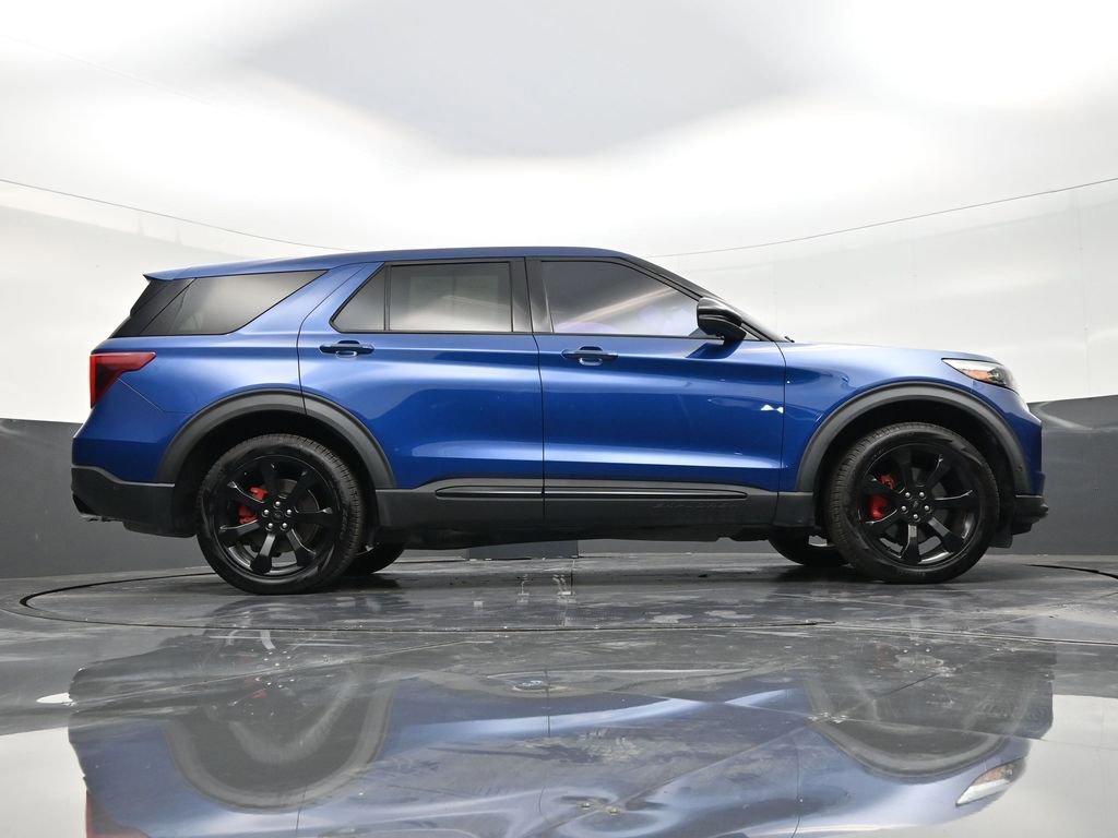 Used 2022 Ford Explorer ST w/ Equipment Group 401A AWD/4WD image 25