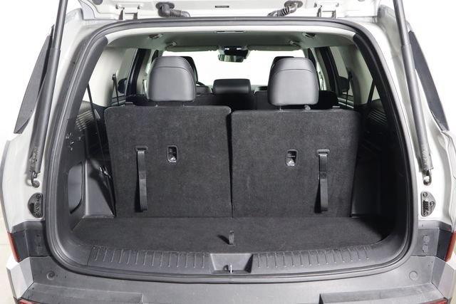 Used 2024 Hyundai Santa Fe SEL FWD image 17