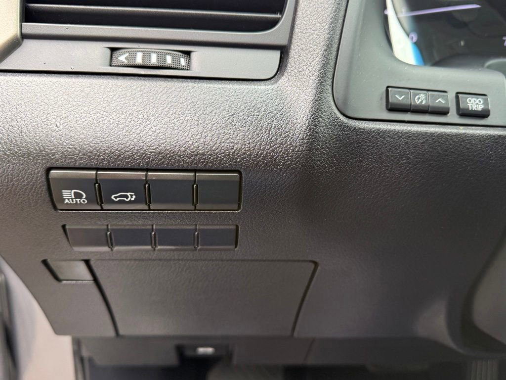 Used 2019 Lexus RX 350 AWD w/ Navigation Package image 23