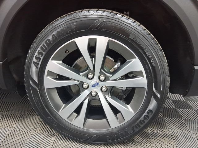Used 2020 Ford Explorer Platinum w/ Premium Technology Package AWD/4WD image 10