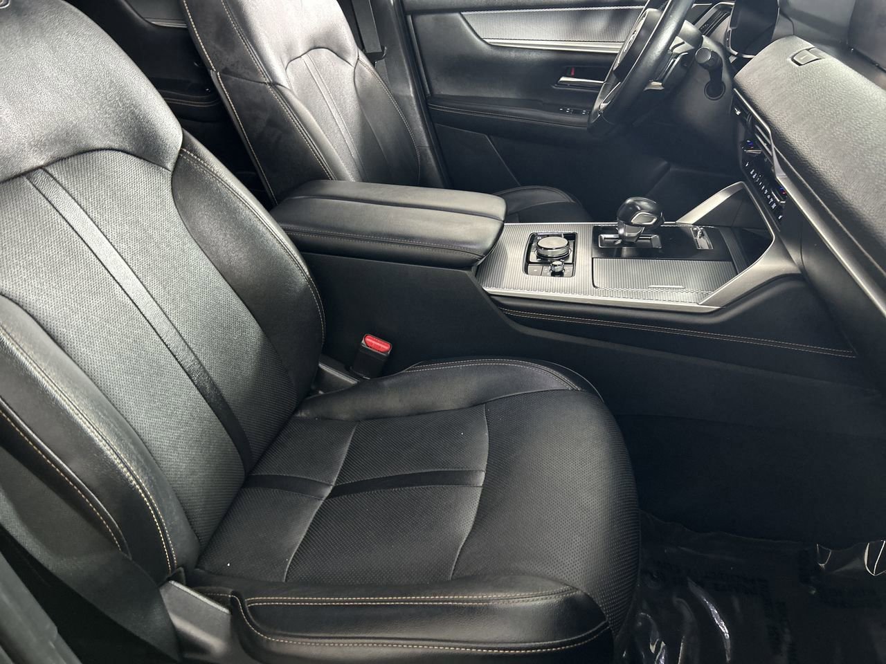 Used 2024 MAZDA CX-90 3.3 Turbo w/ Preferred Plus image 26