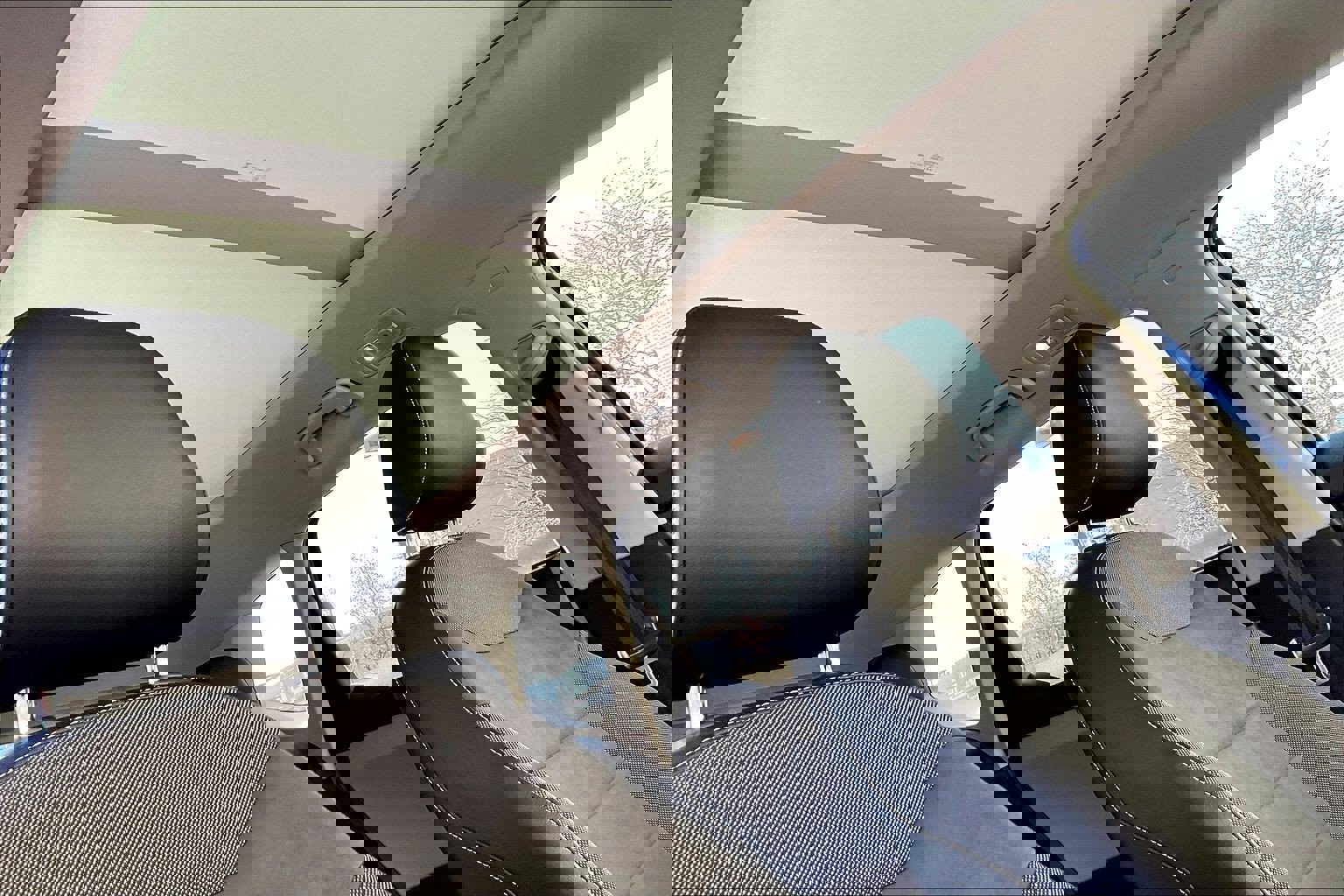 Certified 2022 Volkswagen Taos SE w/ Panoramic Sunroof Package image 29