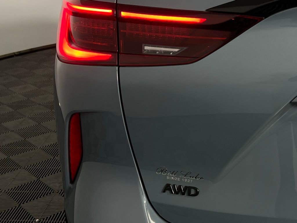 Used 2023 INFINITI QX50 Sport image 11