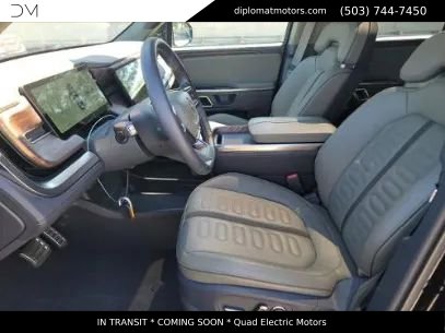 Used 2023 Rivian R1S Adventure image 6