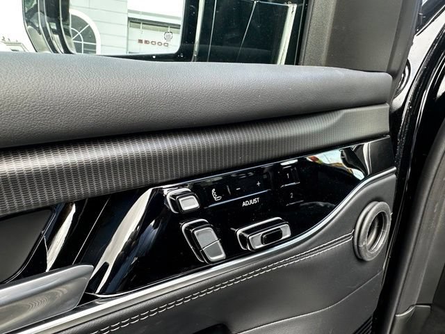 New 2026 Jeep Grand Wagoneer Summit AWD/4WD image 23