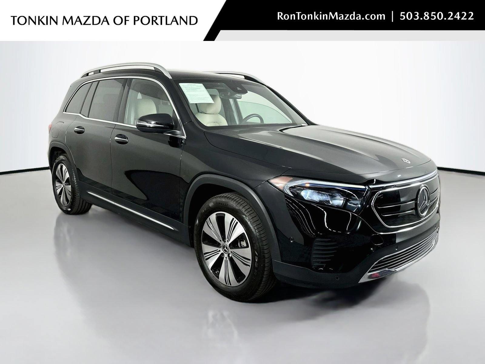Used 2023 Mercedes-Benz EQB 300 4MATIC w/ Exclusive Package image 1