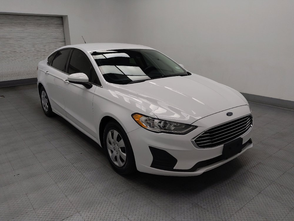 Used 2019 Ford Fusion S FWD image 13