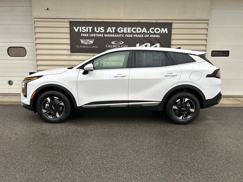 New 2026 Kia Sportage LX image 7