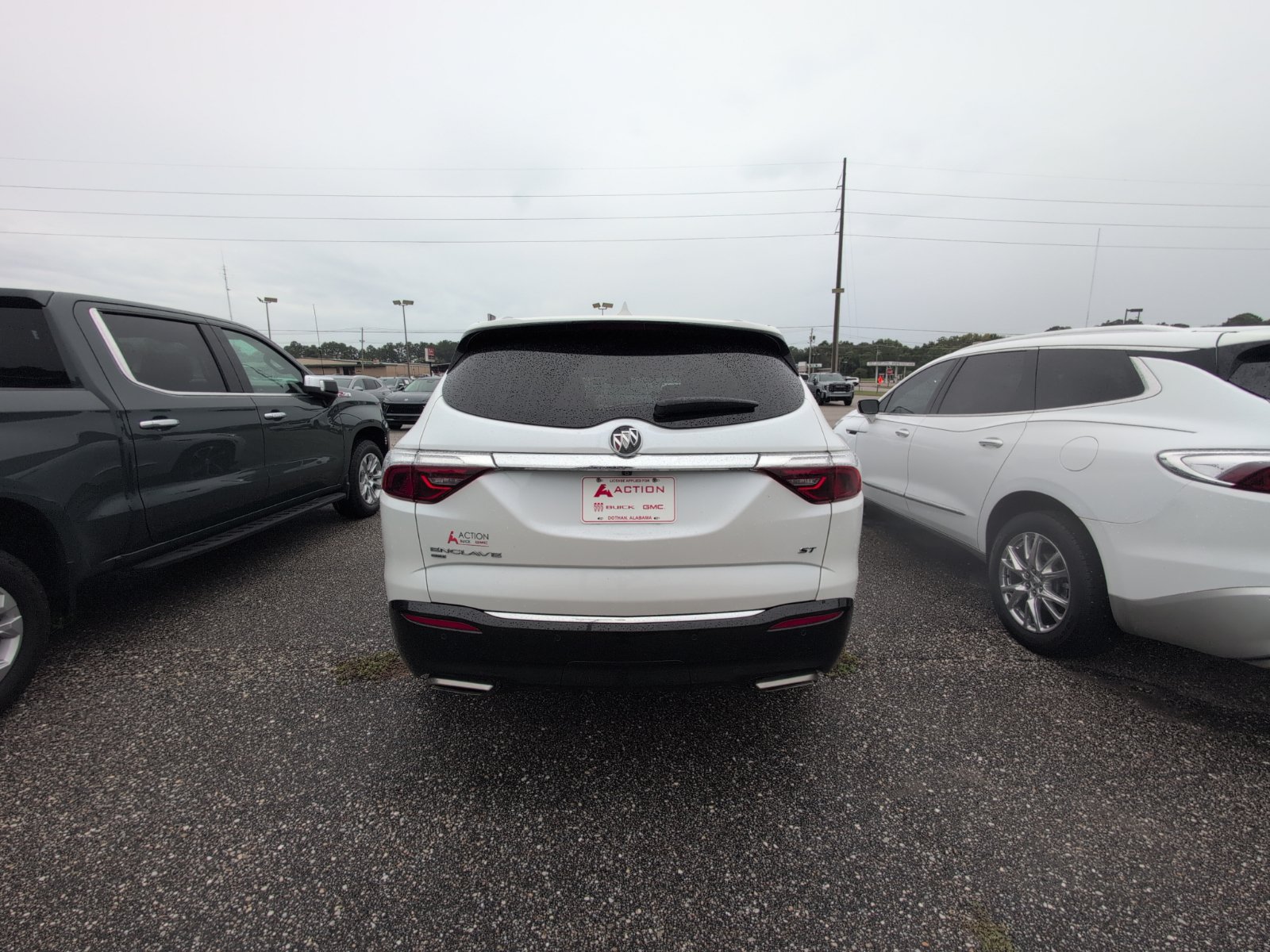 Used 2022 Buick Enclave Essence w/ Experience Buick Package AWD/4WD image 5
