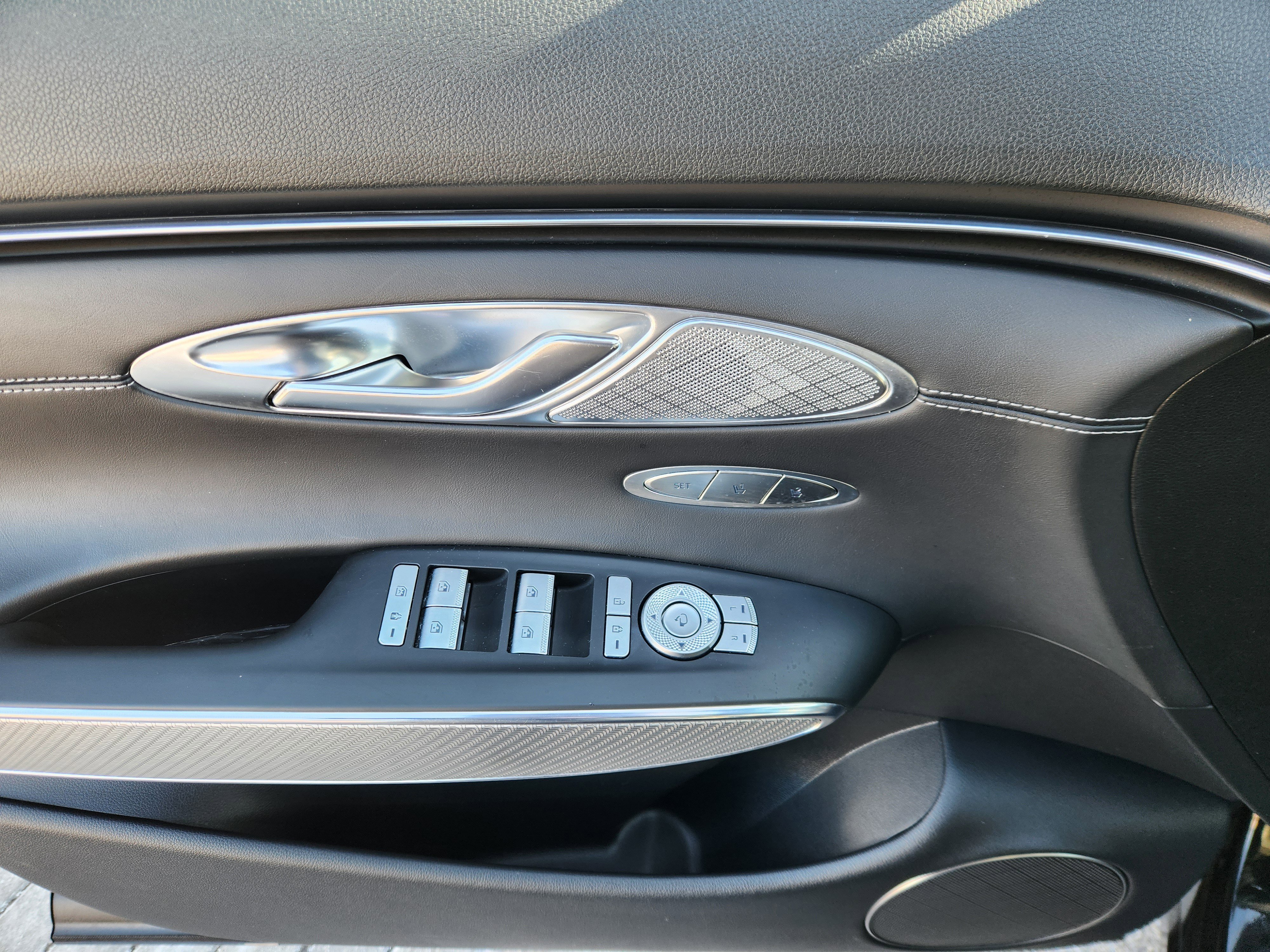 Used 2024 Genesis GV70 3.5T Sport image 18