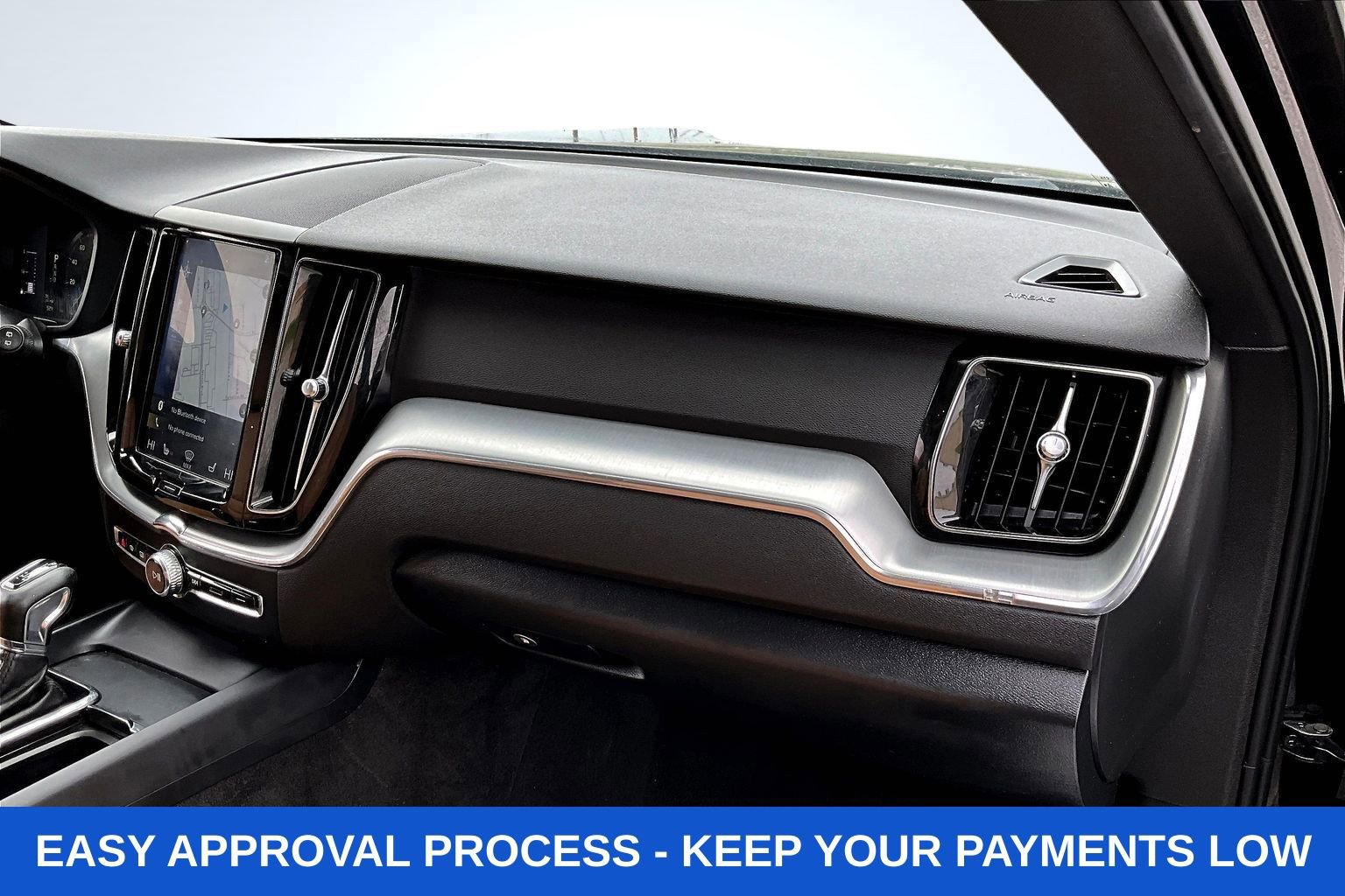 Used 2019 Volvo XC60 T5 Momentum w/ Premium Package image 33