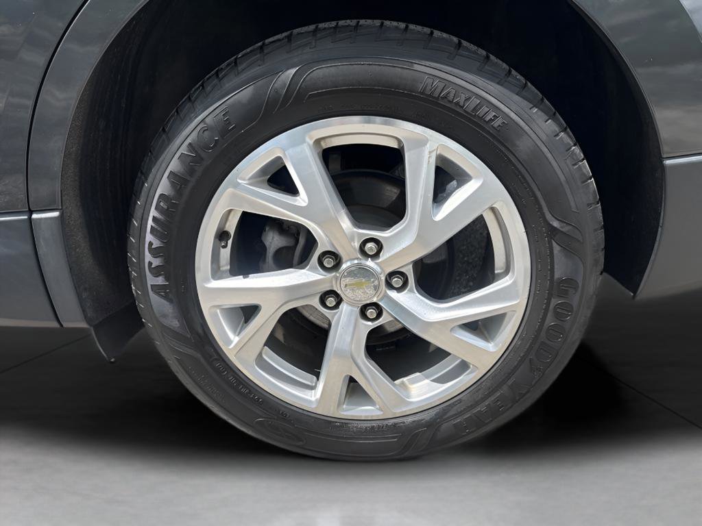 Used 2019 Chevrolet Equinox LT w/ Sun & Navigation Package AWD/4WD image 8