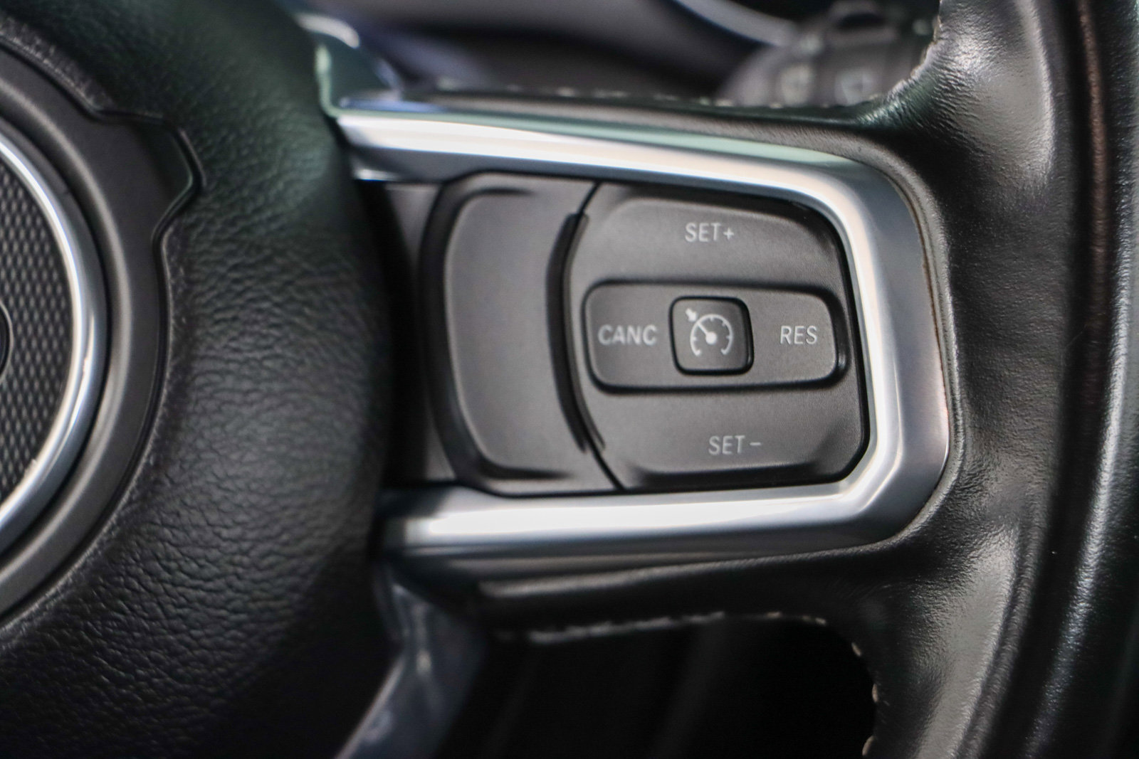 Used 2021 Jeep Wrangler Unlimited Sahara image 16