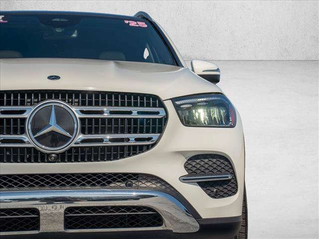 Certified 2025 Mercedes-Benz GLE 450e 4MATIC w/ Winter Package image 9