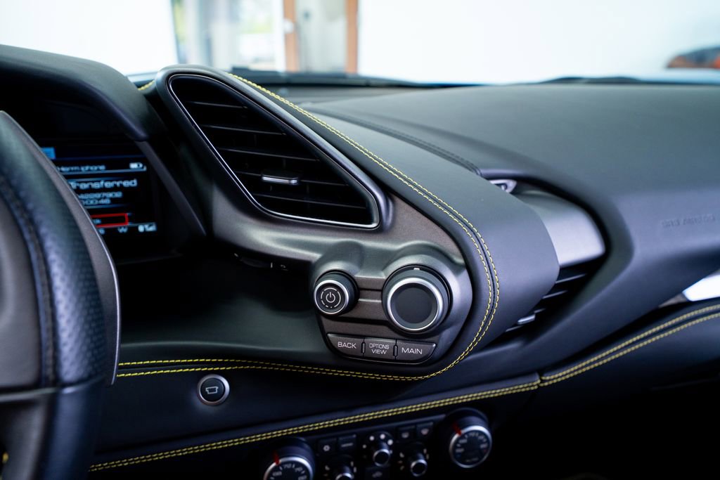 Used 2019 Ferrari 488 GTB image 49