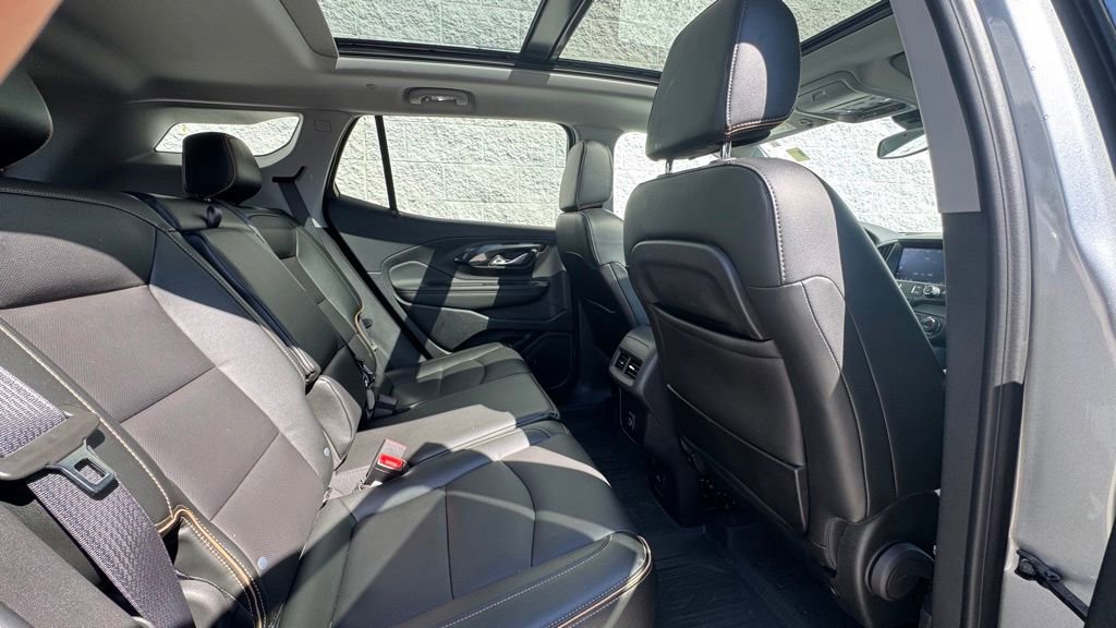 Used 2024 GMC Terrain AT4 w/ LPO, Floor Liner Package AWD/4WD image 12