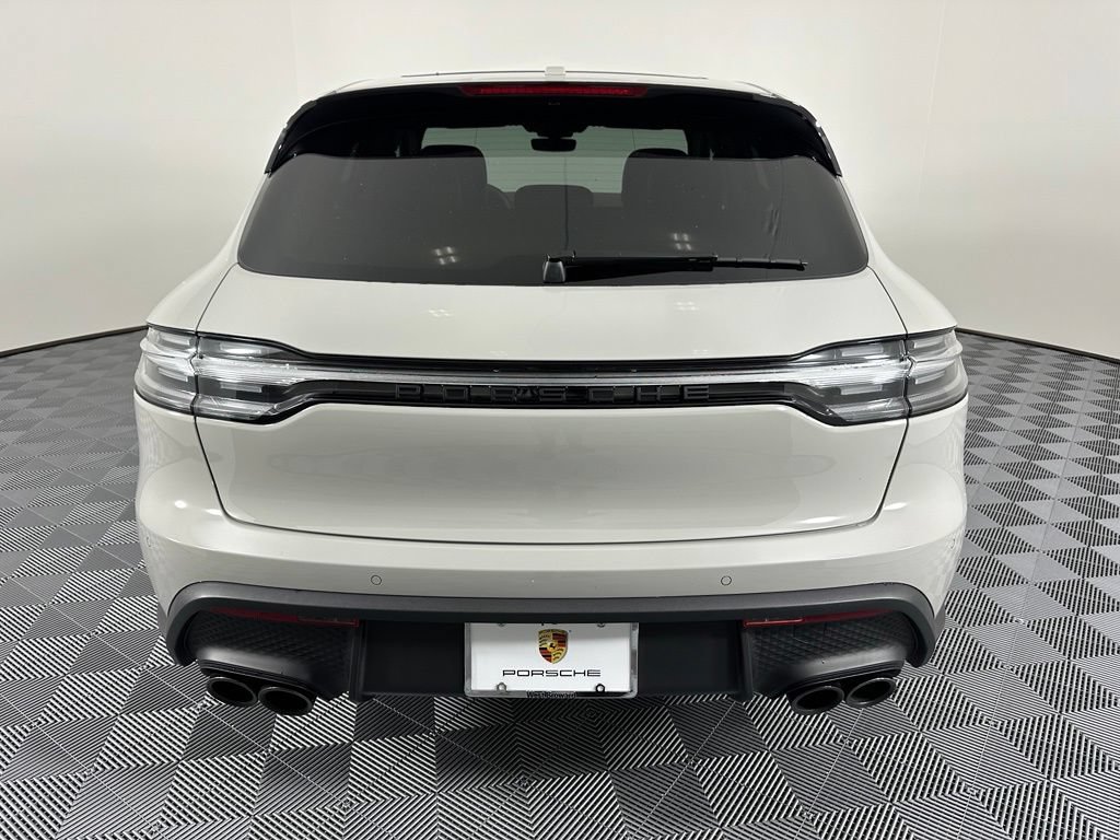 Certified 2026 Porsche Macan Turbo AWD/4WD image 13