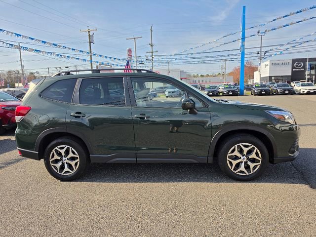 Used 2024 Subaru Forester Premium image 6