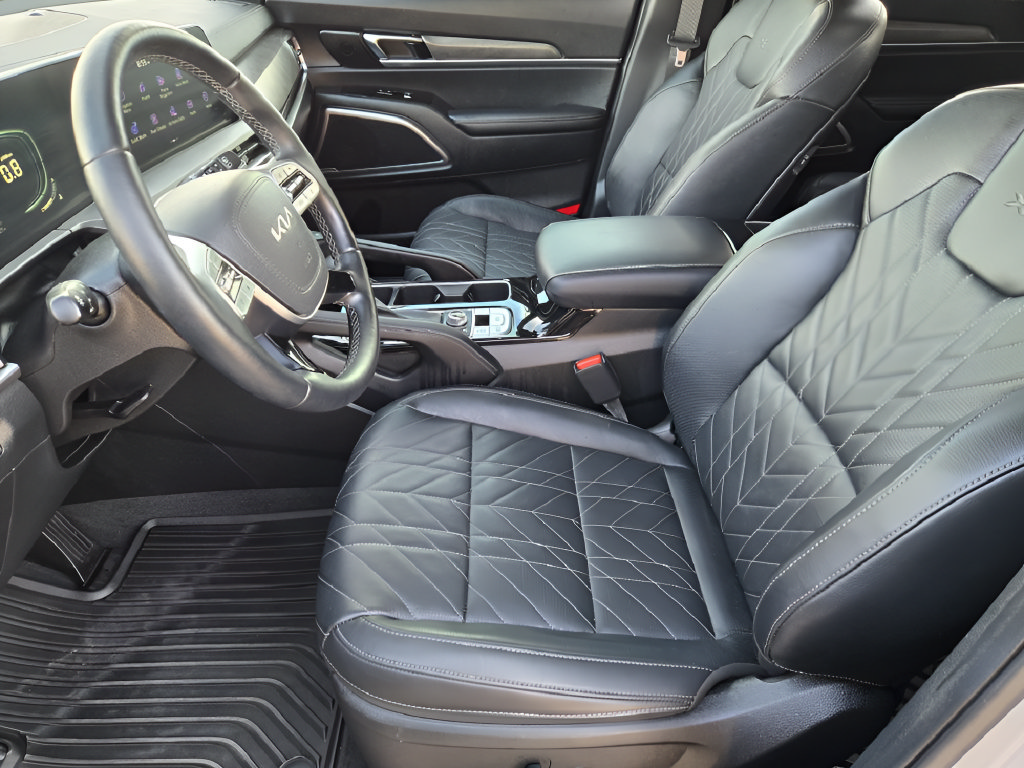 Used 2025 Kia Telluride EX X-Line AWD/4WD image 12