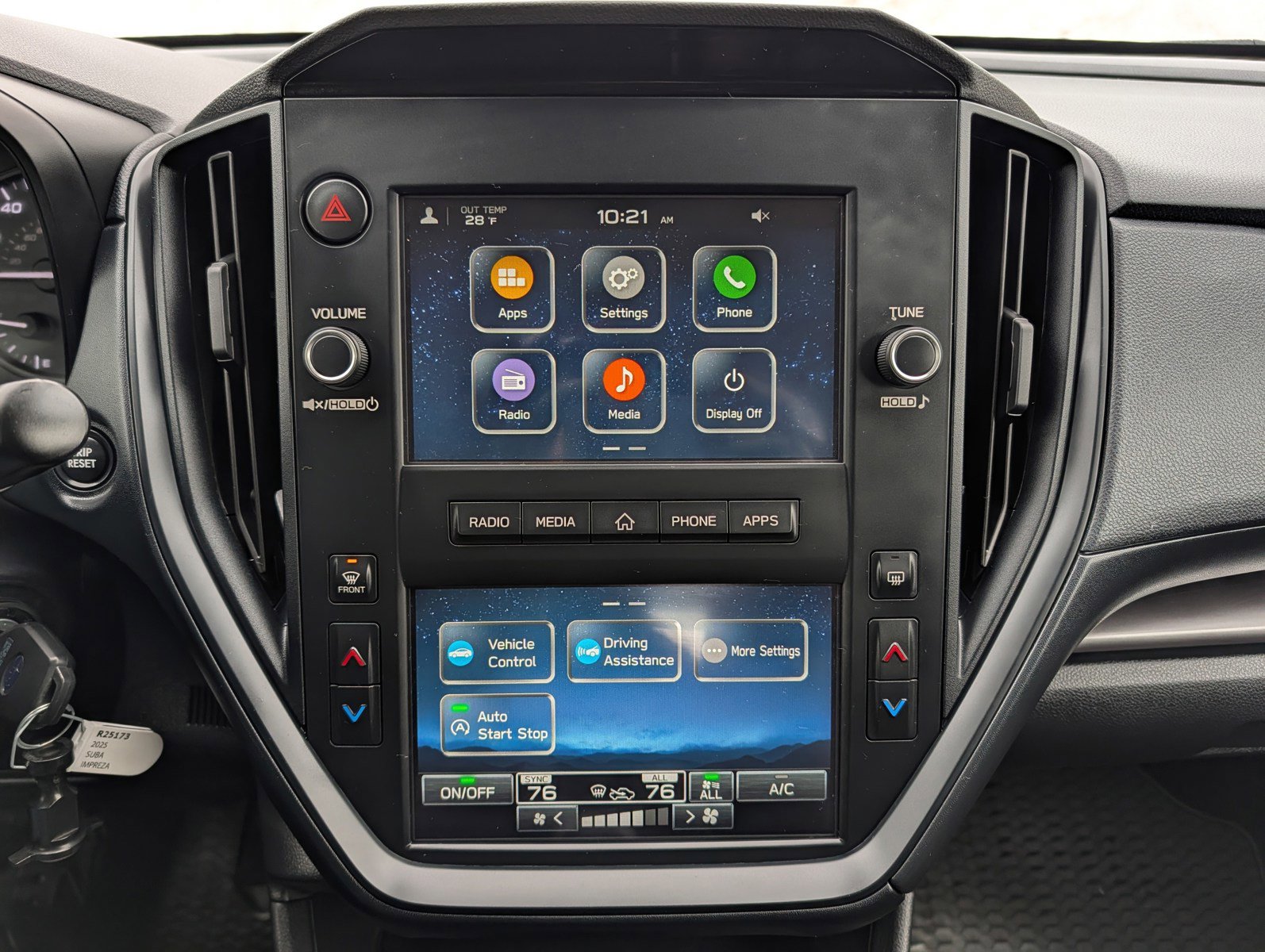 Certified 2025 Subaru Impreza 2.0i image 21