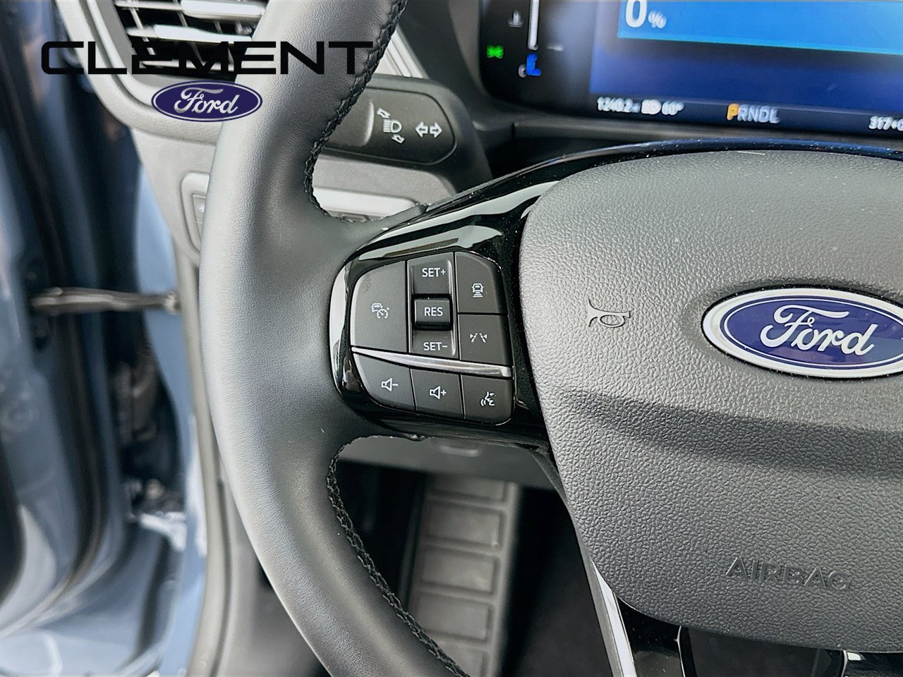 New 2025 Ford Escape SE FWD image 15