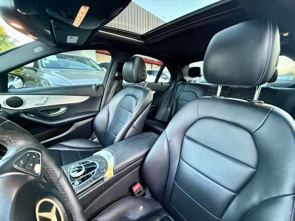 Used 2018 Mercedes-Benz C 300 Sedan image 15