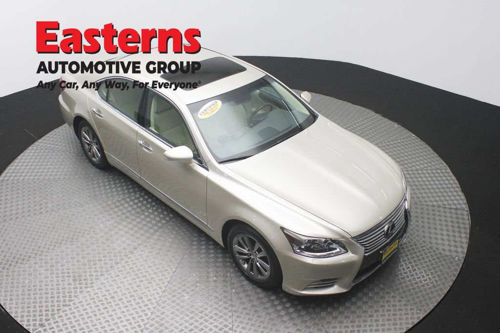 Used 2016 Lexus LS 460 AWD w/ Comfort Package image 3