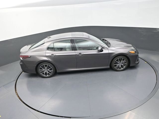 Used 2023 Toyota Camry XLE w/ Navigation Package image 26