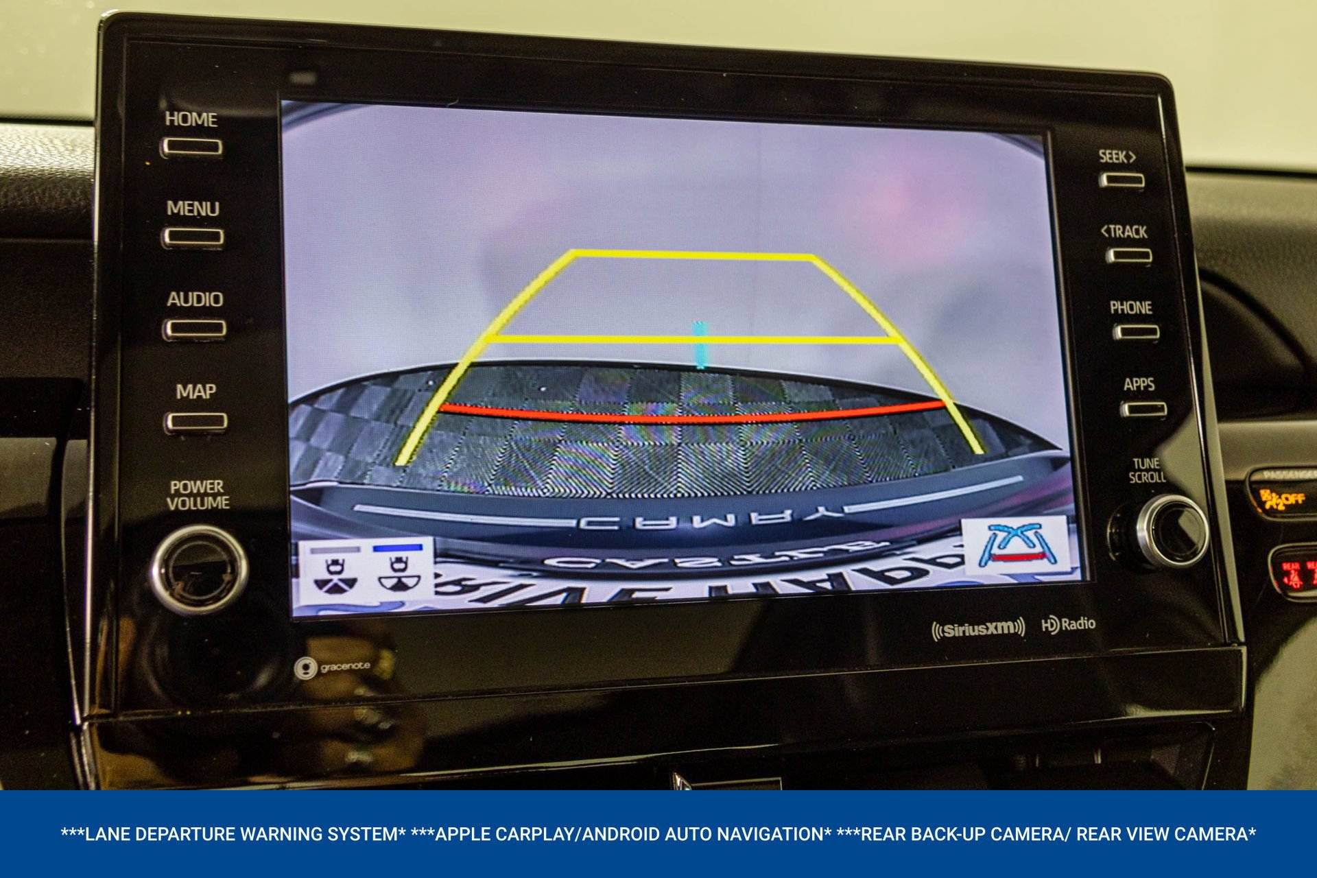Used 2021 Toyota Camry XLE FWD image 7