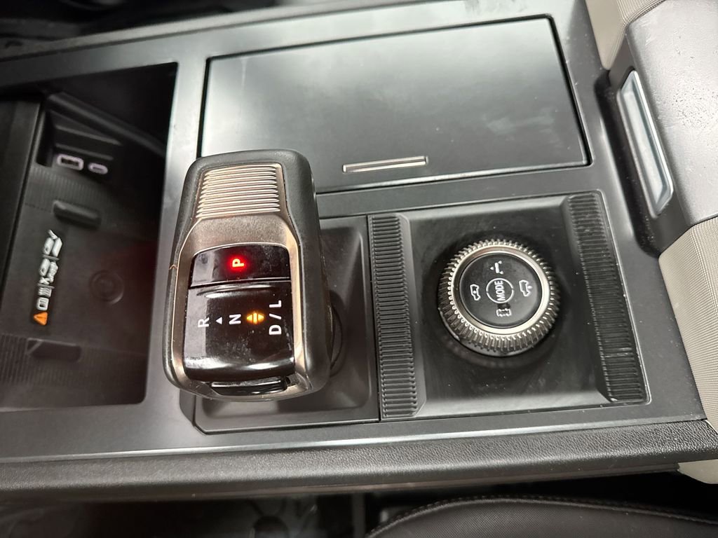 Used 2025 GMC Hummer EV 3X w/ LPO, Illumination Package image 23