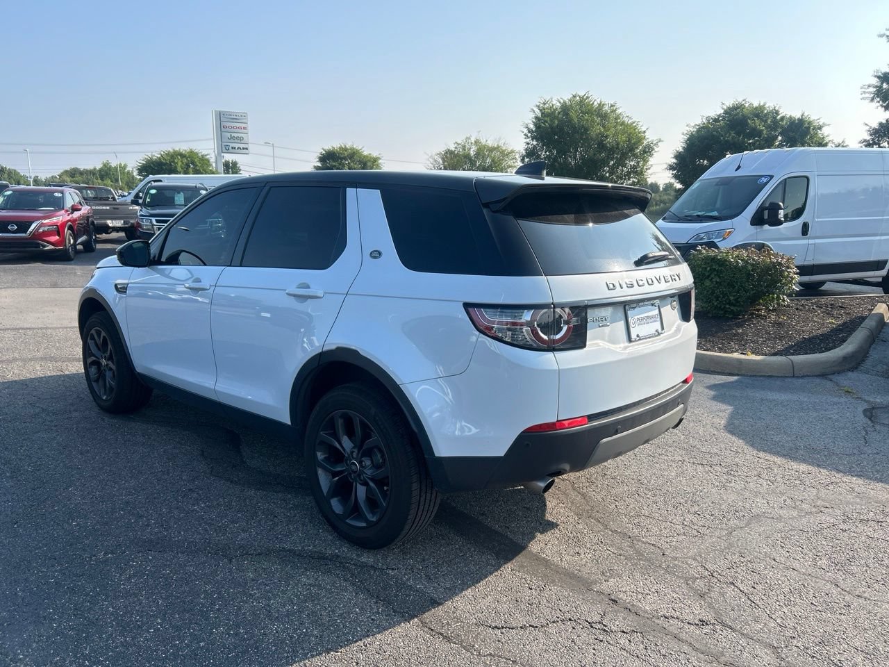 Used 2019 Land Rover Discovery Sport AWD/4WD image 5