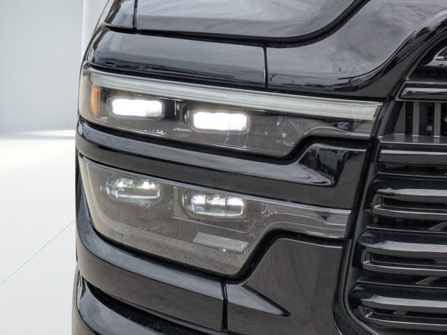 New 2026 RAM 3500 Laramie AWD/4WD image 9