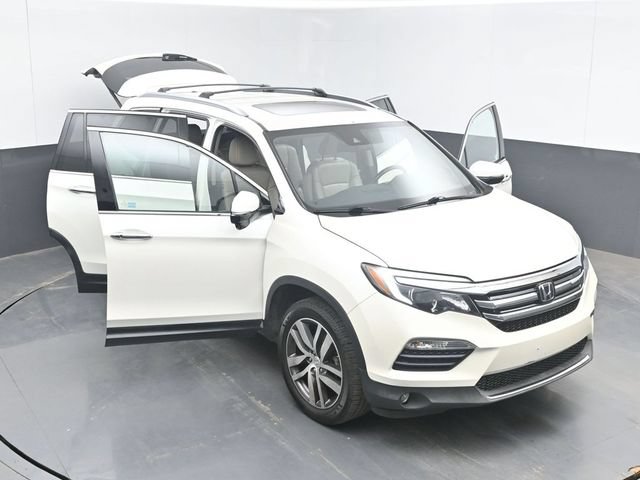 Used 2016 Honda Pilot Touring image 44