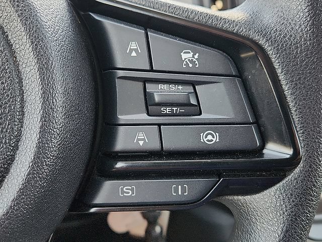 Certified 2025 Subaru Crosstrek 2.0i AWD/4WD image 17