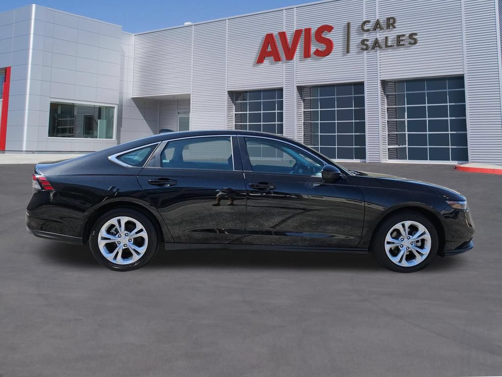 Used 2025 Honda Accord LX image 5