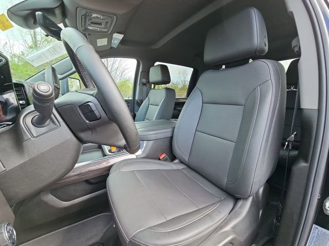 Used 2024 Chevrolet Silverado 2500 LTZ w/ LTZ Premium Package image 20