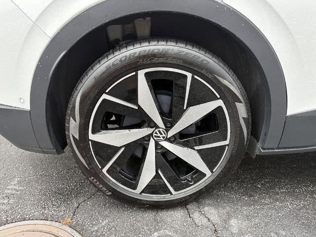 Used 2023 Volkswagen ID.4 Pro S AWD/4WD image 17