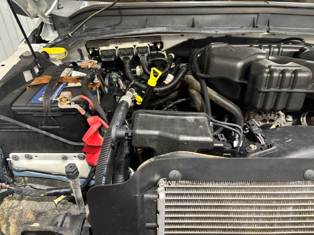 Used 2015 Ford F250 XL w/ Power Equipment Group AWD/4WD image 23