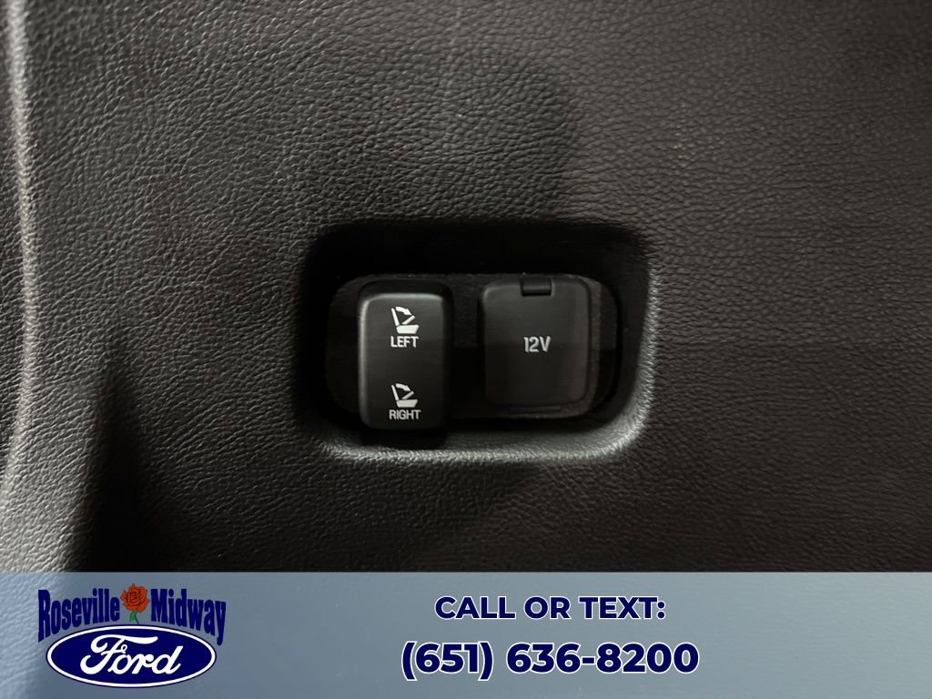Used 2023 Ford Edge Titanium image 40