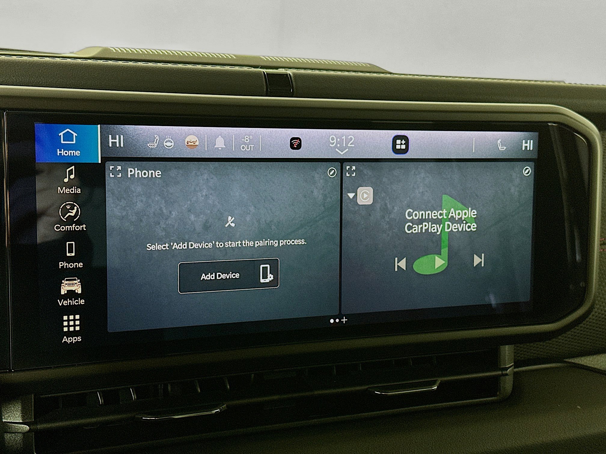 Used 2025 Jeep Wrangler Unlimited Rubicon w/ Convenience Group image 14